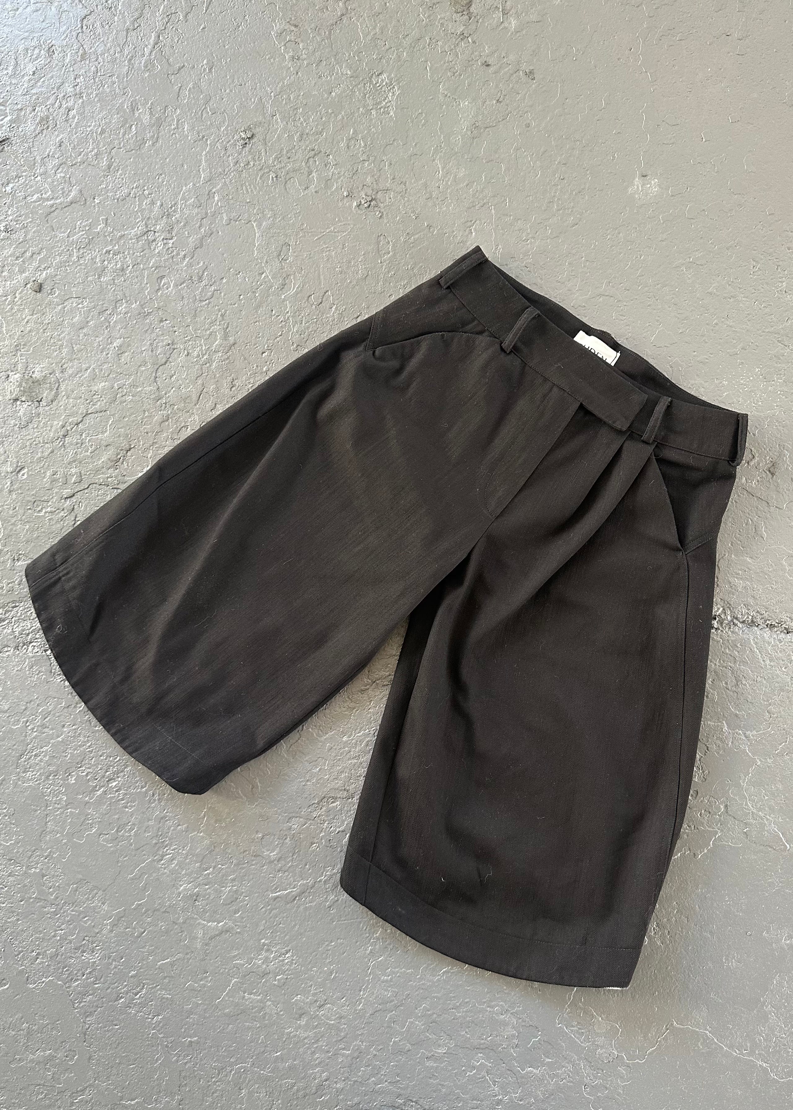 swift long shorts